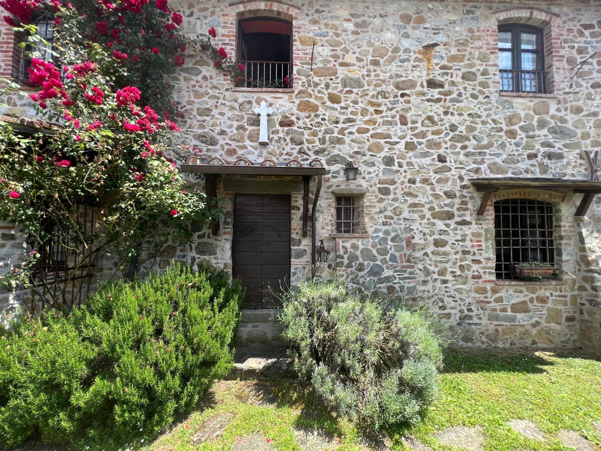 Podere Beatrice 20 Pax By Villasretreats Bardine di San Terenzo Exterior foto